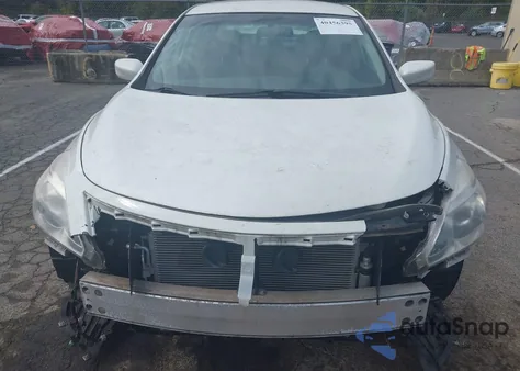 2014 Nissan Altima 2.5/2.5 S/2.5 Sl/2.5 Sv из США, поврежденный, VIN 1N4AL3AP6EC424562